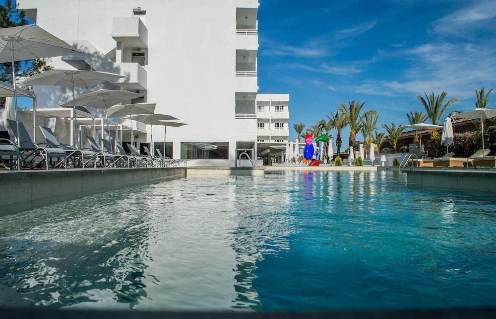 Bq Sarah -Adults Only Otel Can Picafort  Dış mekan fotoğraf